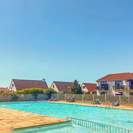 In With Heated Swimming Pool * Bredene